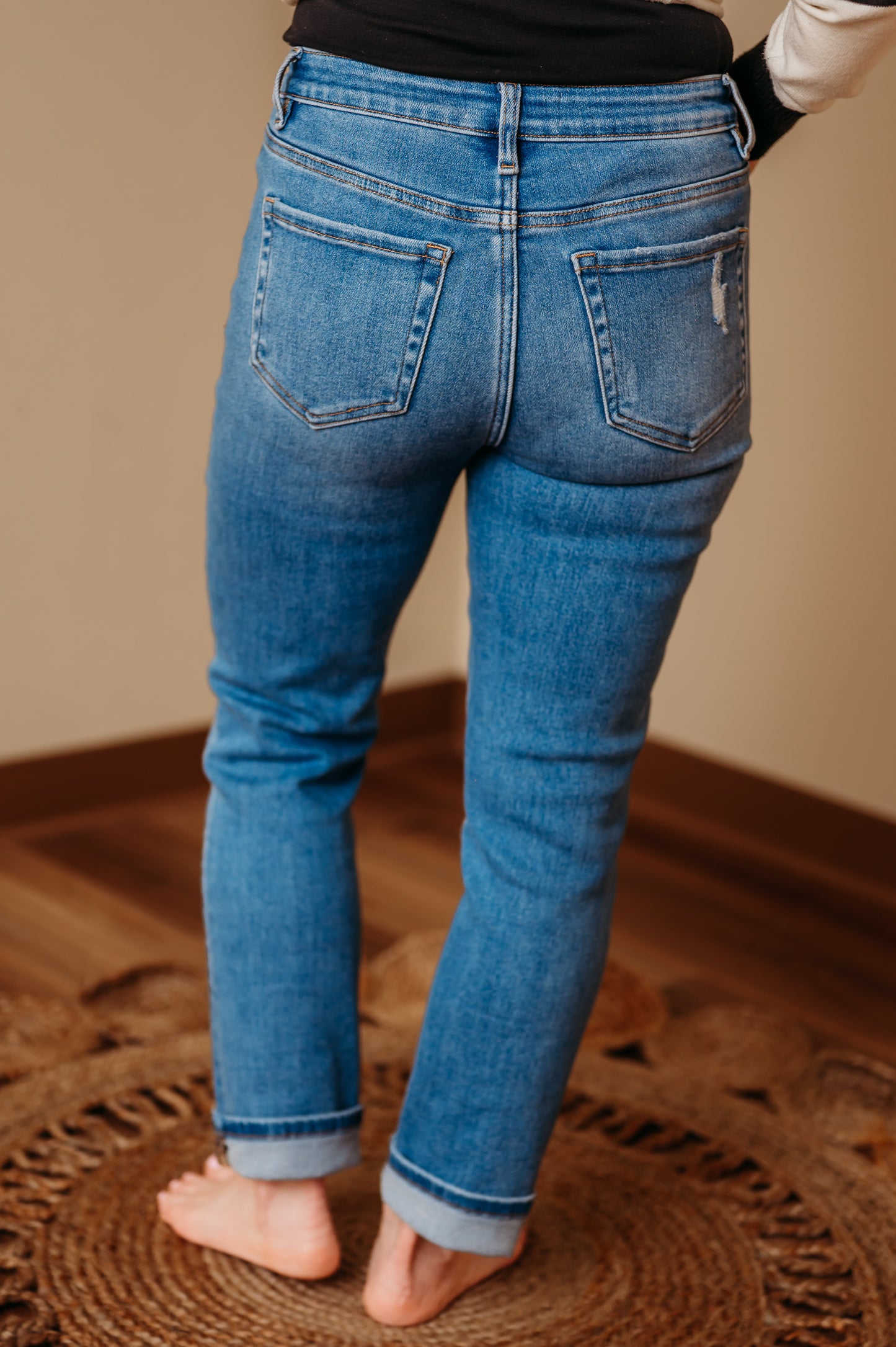 Vervet High Rise Slim Straight Jeans