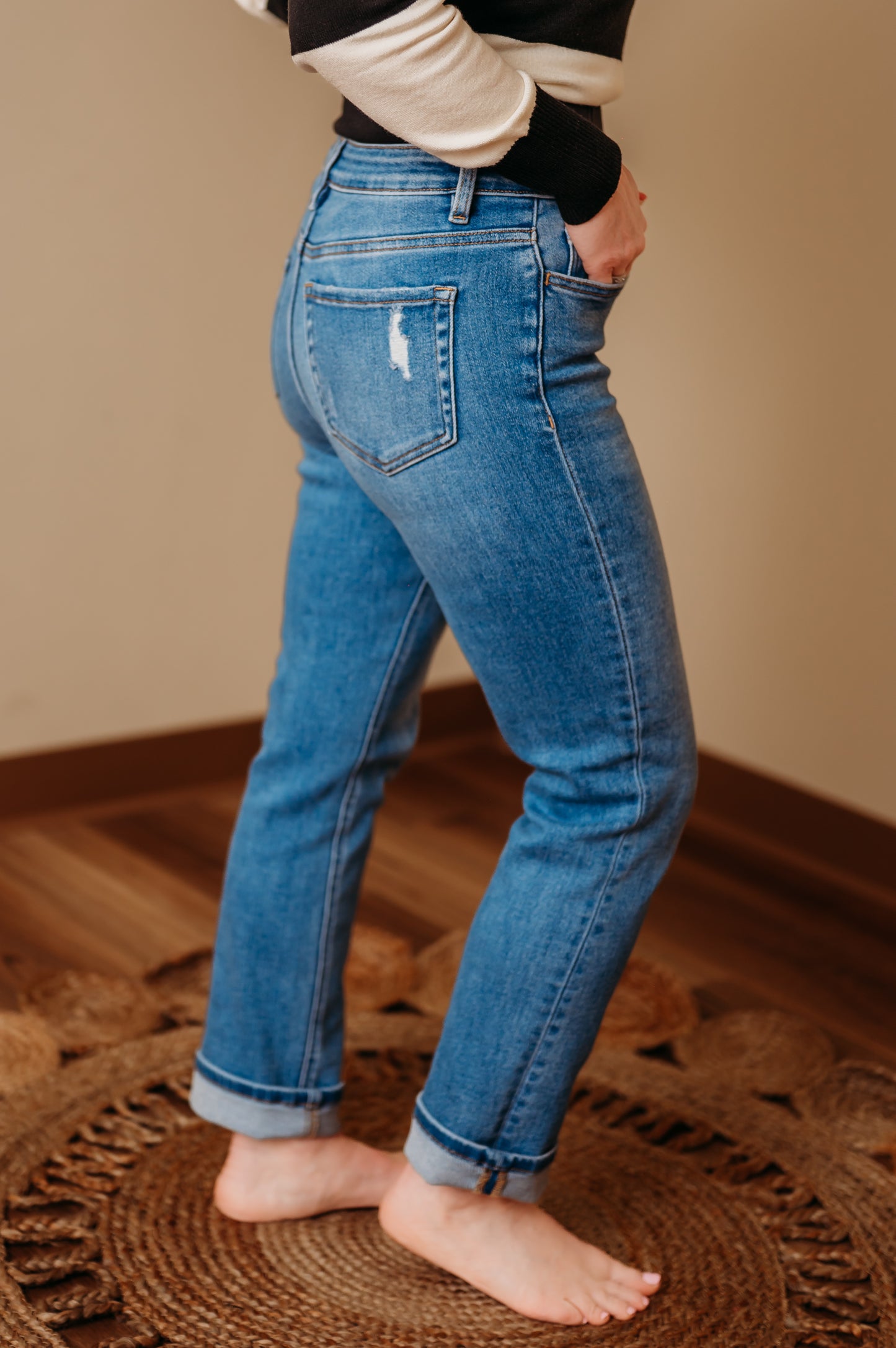 Vervet High Rise Slim Straight Jeans