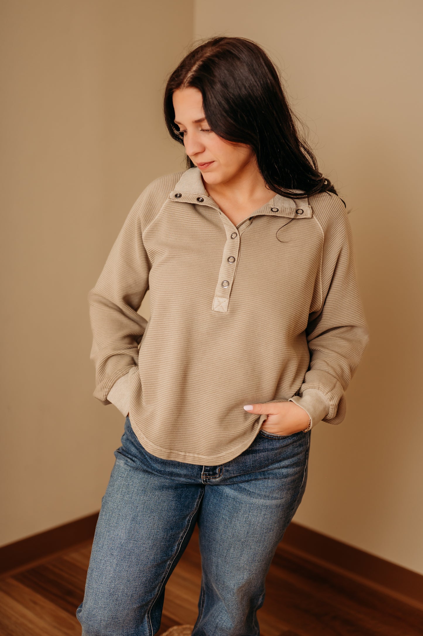 Ribbed Mock Neck Henley Knit Top - Mocha