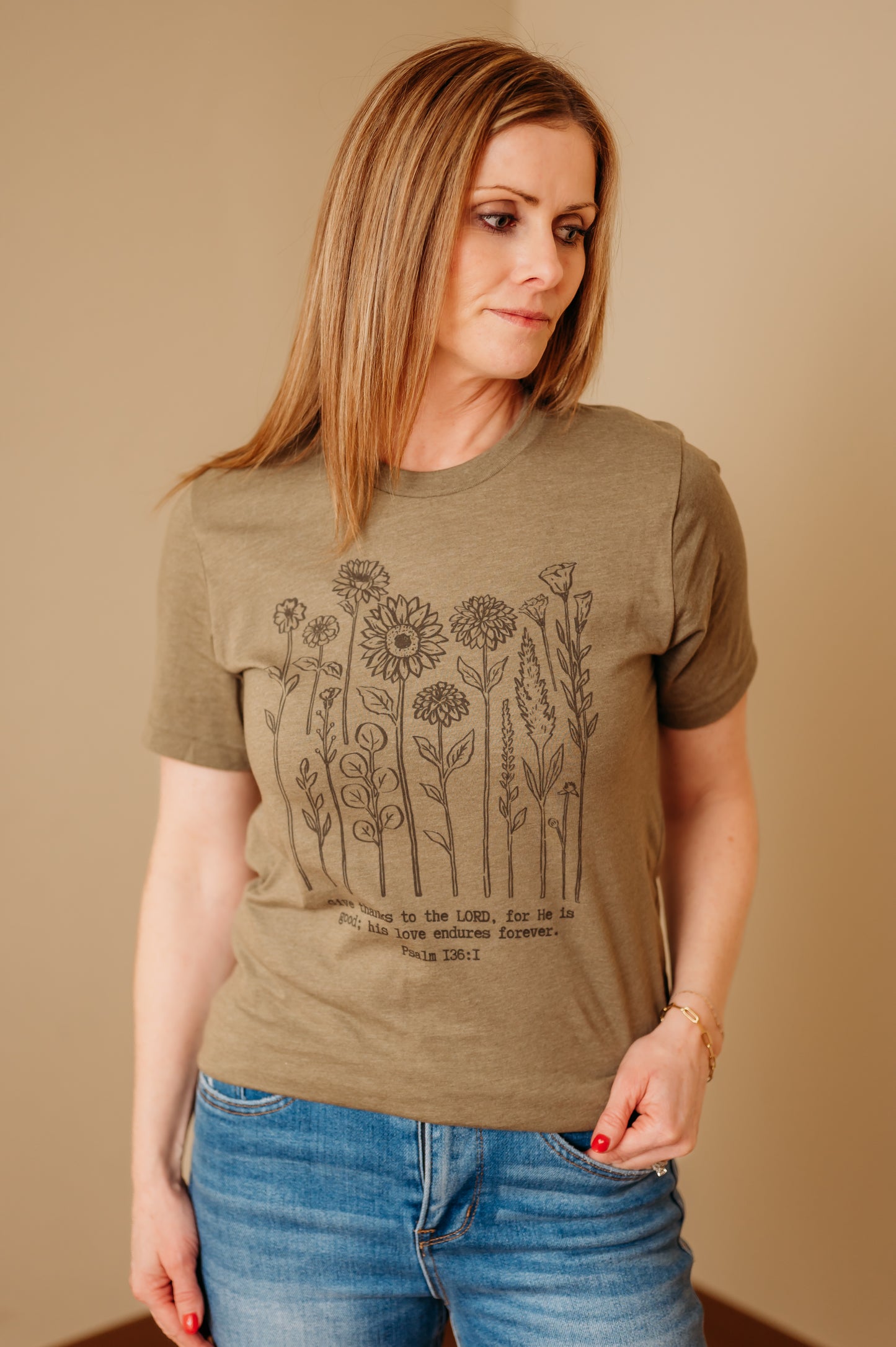 Give Thanks Flower Graphic Tee