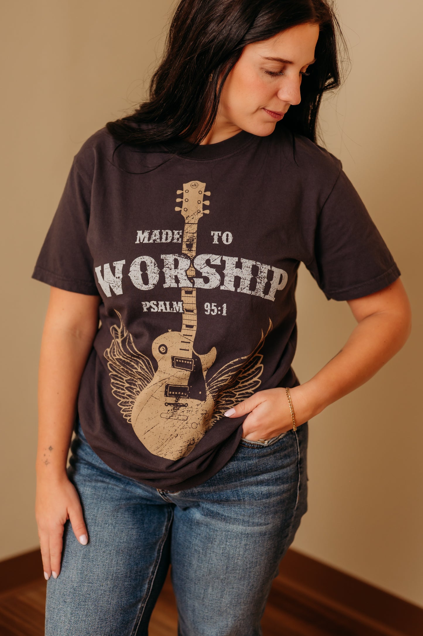 Made To Worship Graphic Tee
